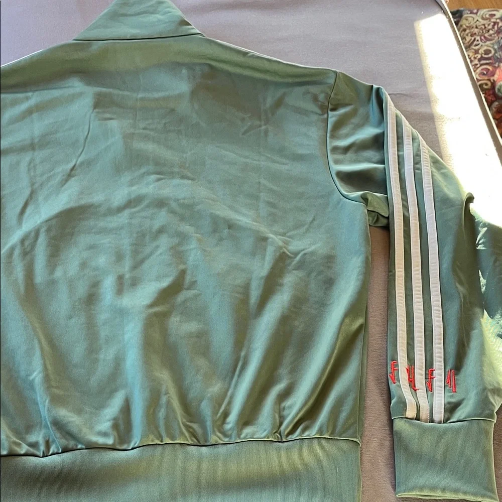 Adidas Star Wars Boba Fett Firebird Classic Track Jacket Trace Green (no tags) - Picture 7 of 8